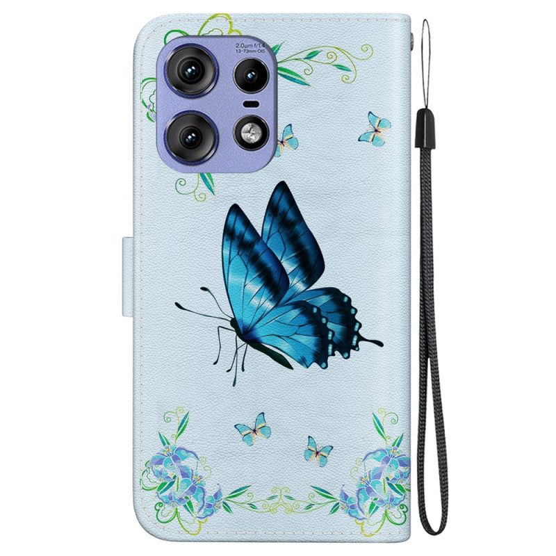 Leren Hoesje Voor Motorola Edge 50 Pro Blauwe Vlinder En Bloemen Met Riempje